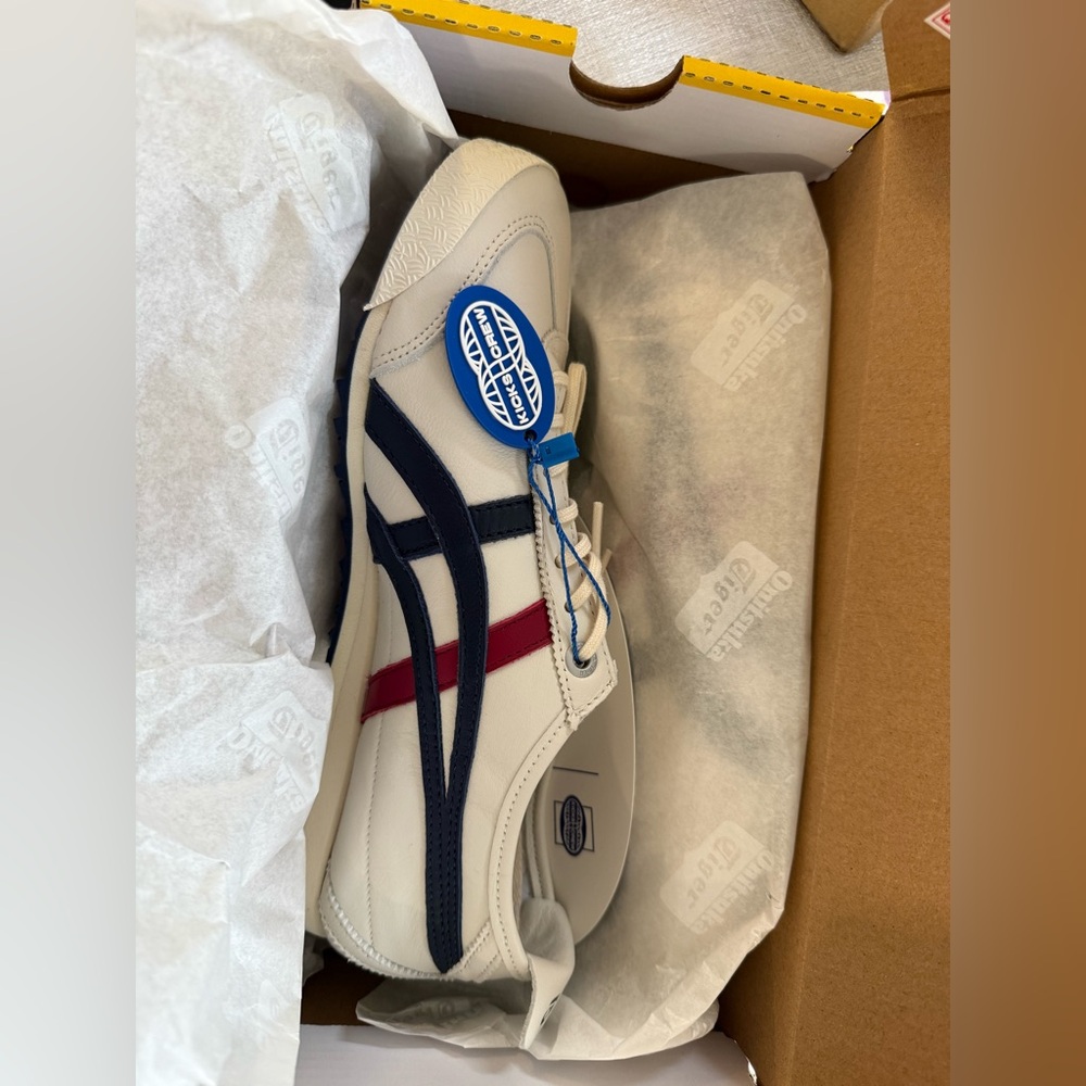 Onitsuka Tiger Mexico 66 BRAND NEW NEVER WORN